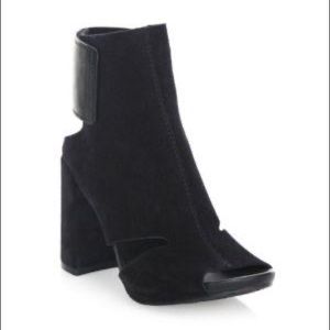 Pedro Garcia Yeca Suede & leather pumps in black. 36.5